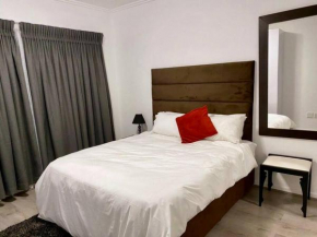 Lilly's Platinum - 1 Bedroom